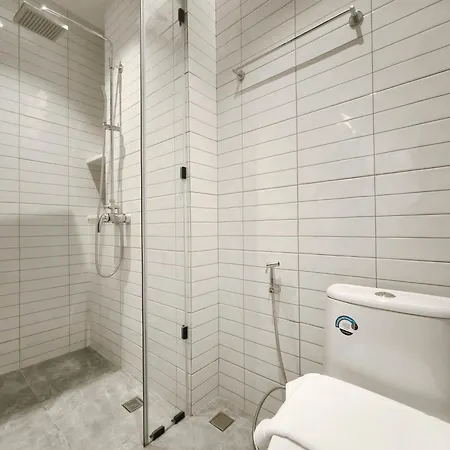 Citichic Sukhumvit 13 By Compass Hospitality Bangkok Exterior photo