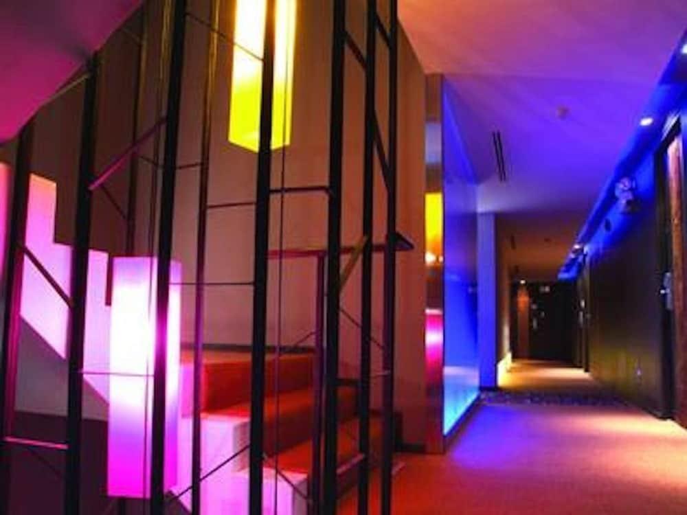Citichic Sukhumvit 13 By Compass Hospitality - Newly Renovated 3* Bangkok