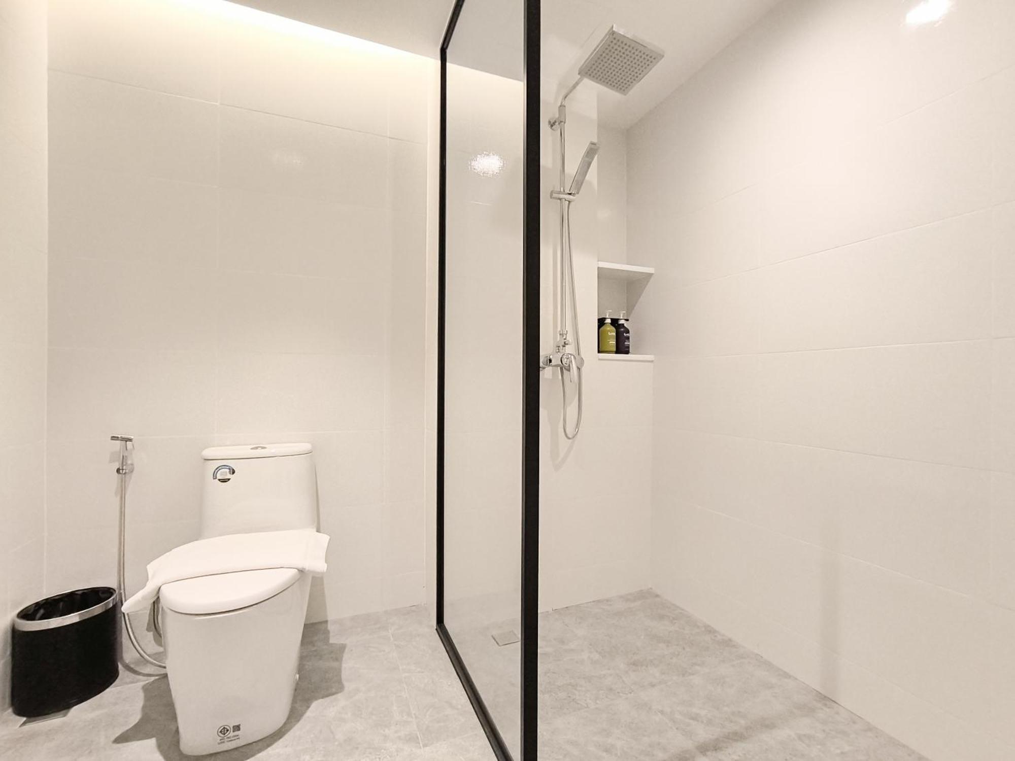 Hotel Citichic Sukhumvit 13 By Compass Hospitality - Newly Renovated